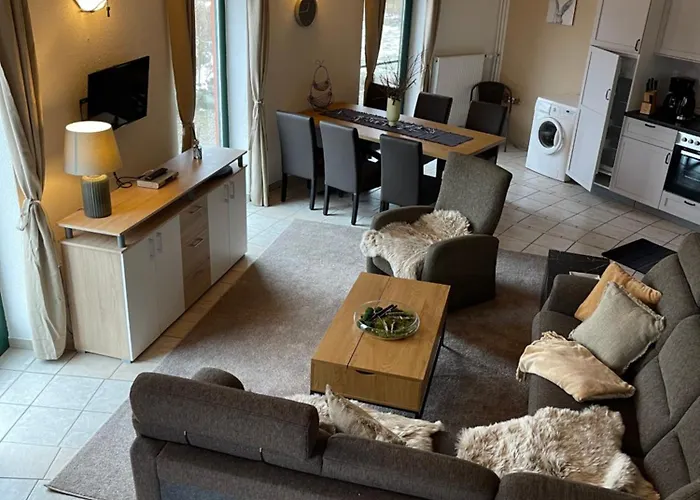 Grosses Familienapartment Mitten In Der Natur
